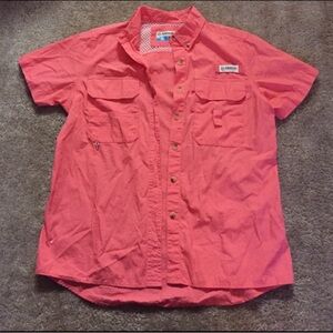 Women’s Magellan Fish Gear Shirt.